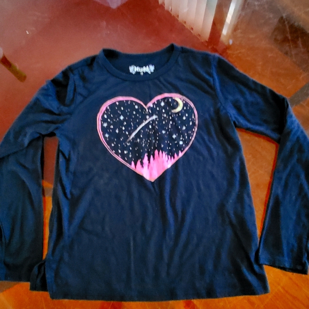 Girls longsleeve T shirt blue with pink heart Mudd brand size 10